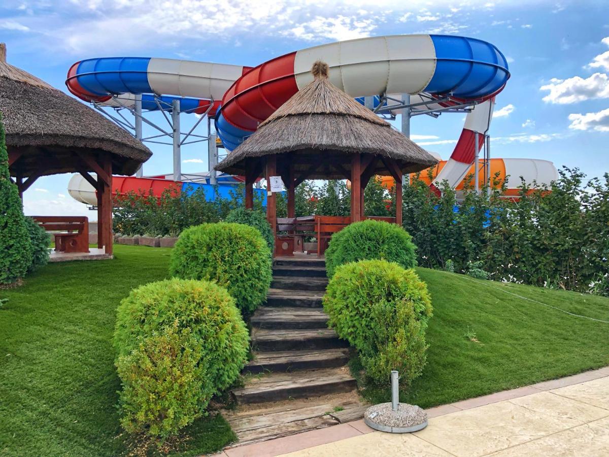 Hotel S Club Aqua Park And